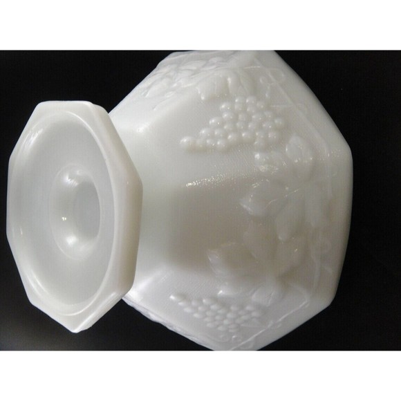 Vintage 1950s Octagonal Milk Glass Grapevine Embossed Table Centerpiece Compote - Picture 5 of 11